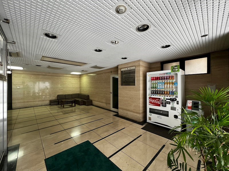 KOMAGATA MATSUI BLDG ロビー
