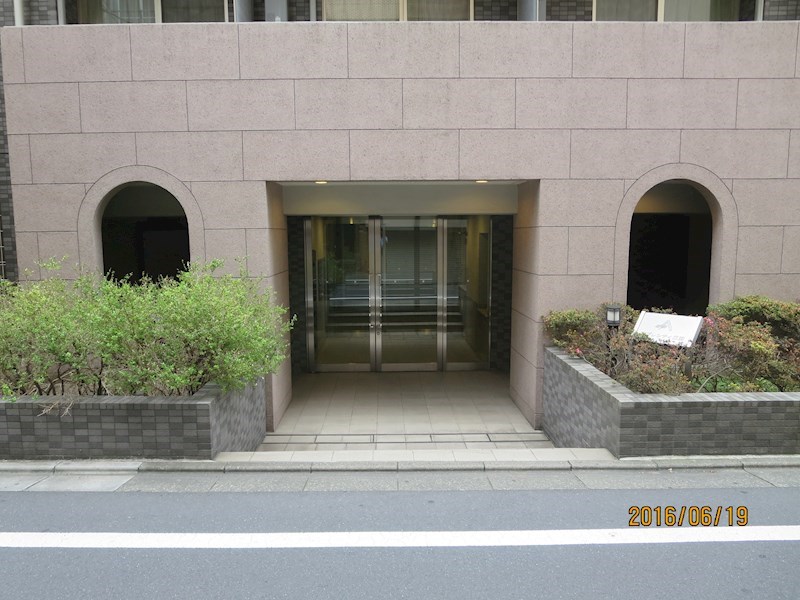 ｱﾌﾟﾚｼﾃｨ三田 エントランス