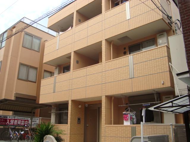 クレッセントコート 外観写真（昼）