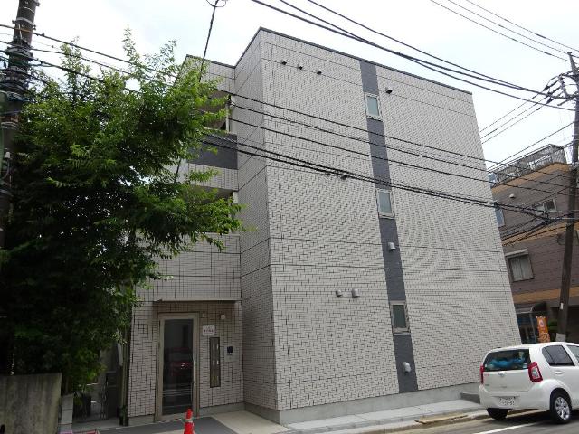 ＫＭＷ 外観写真（昼）