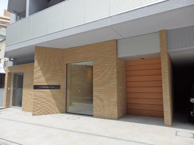ZOOM南麻布 エントランス