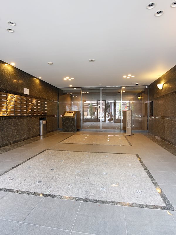ルーブル東蒲田参番館 エントランス