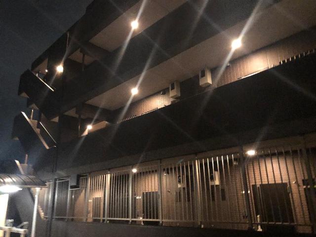 カルムメゾン目黒 外観写真（夜）