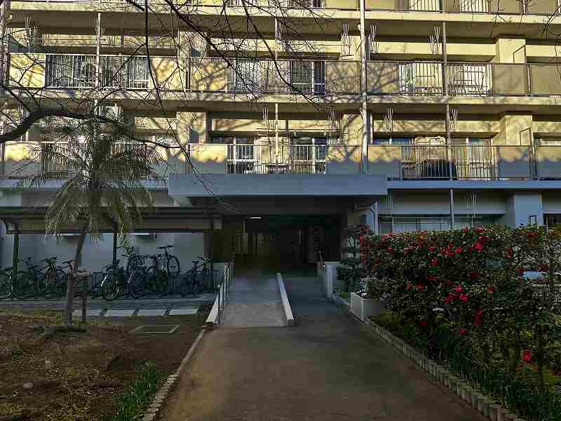 南砂町グリーンハイツ２号棟 共用部写真（エントランス）
